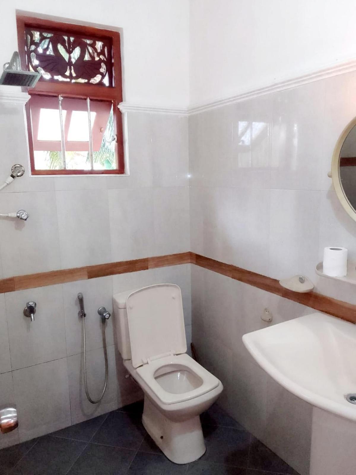 Nisadi Villa Bentota Zewnętrze zdjęcie